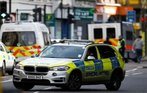 حوادث طعن متفرقة في لندن والشرطة تحقق